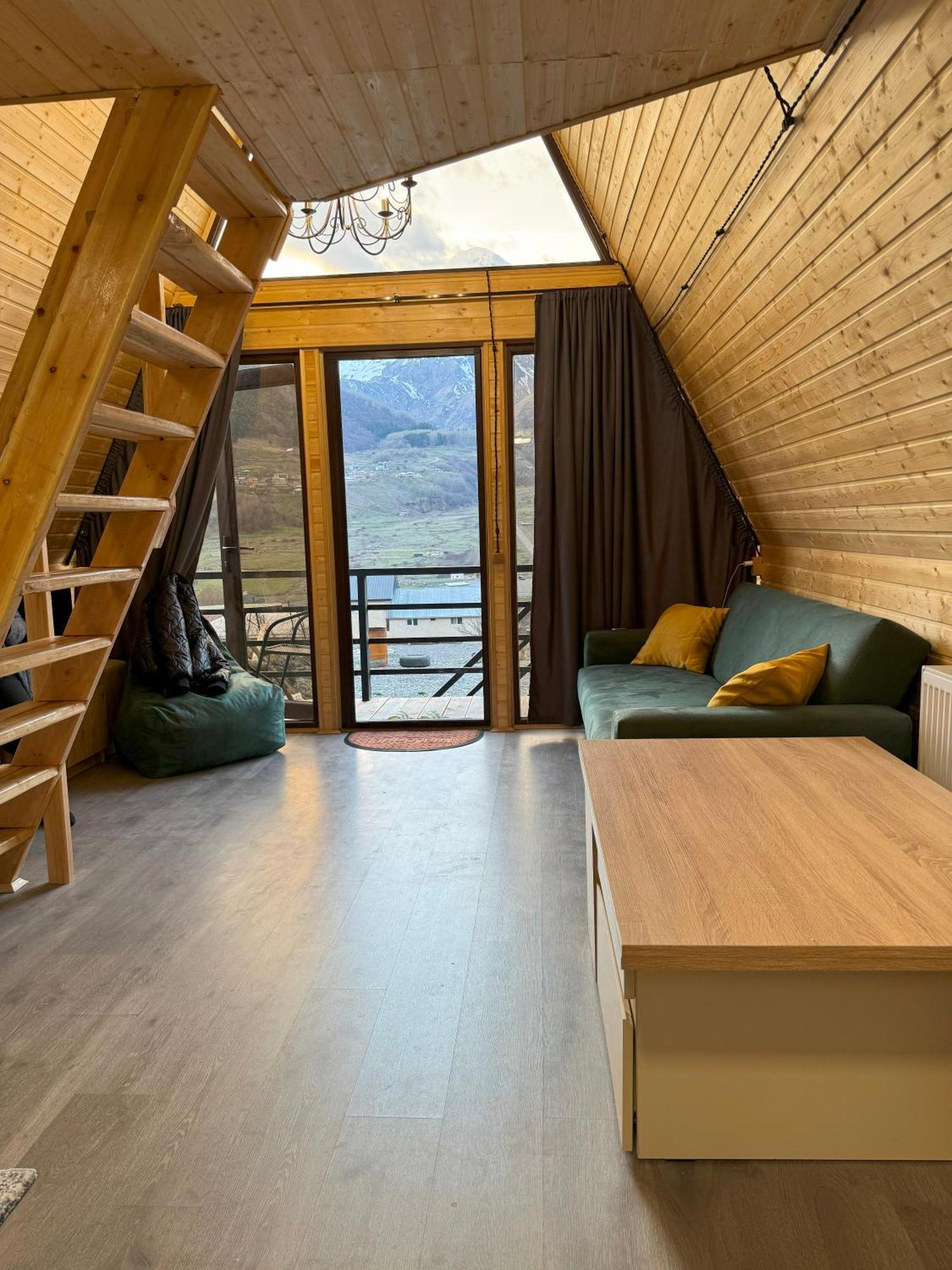 Cottages Dila คัซเบกี ภายนอก รูปภาพ