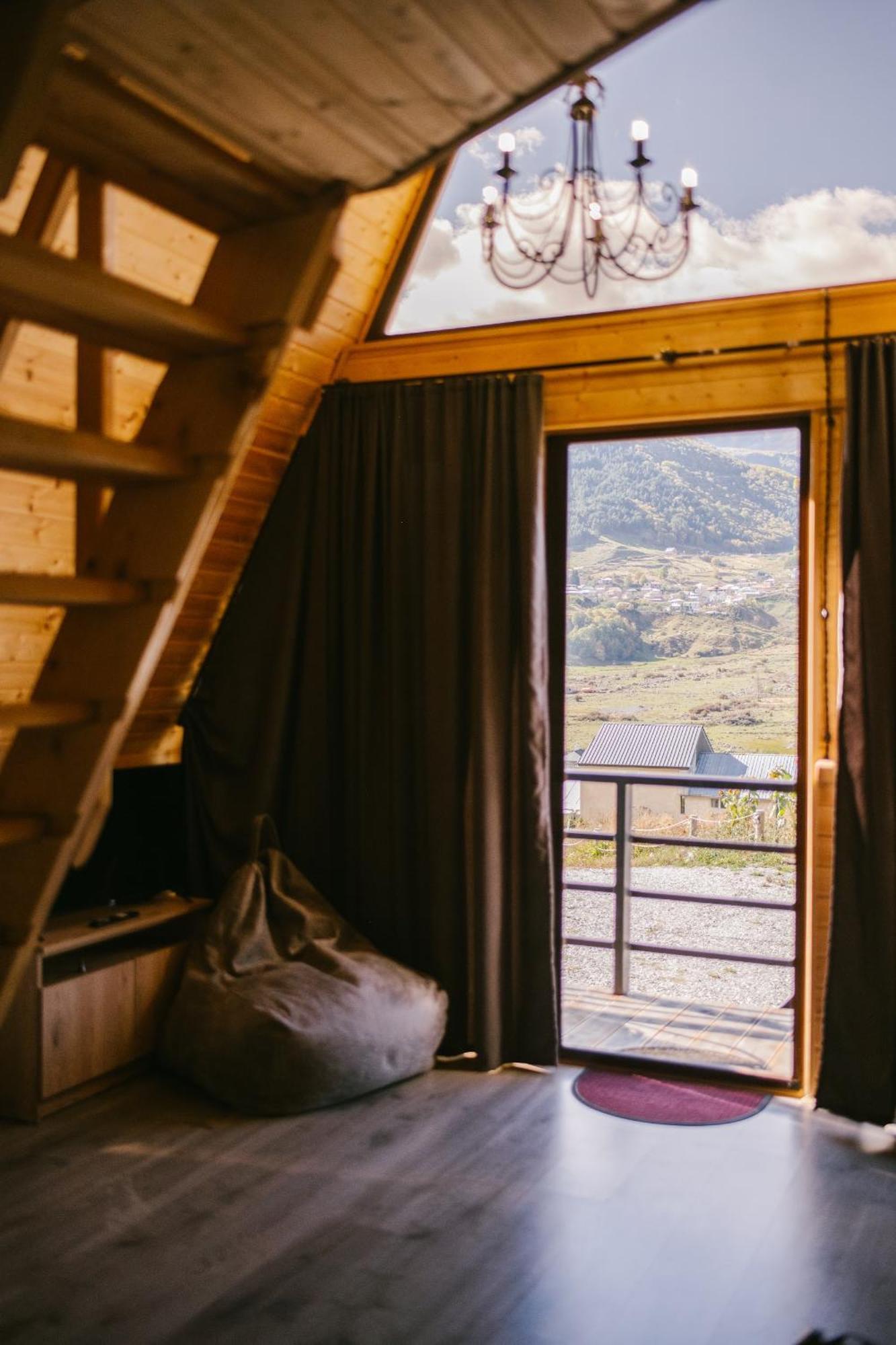 Cottages Dila คัซเบกี ภายนอก รูปภาพ